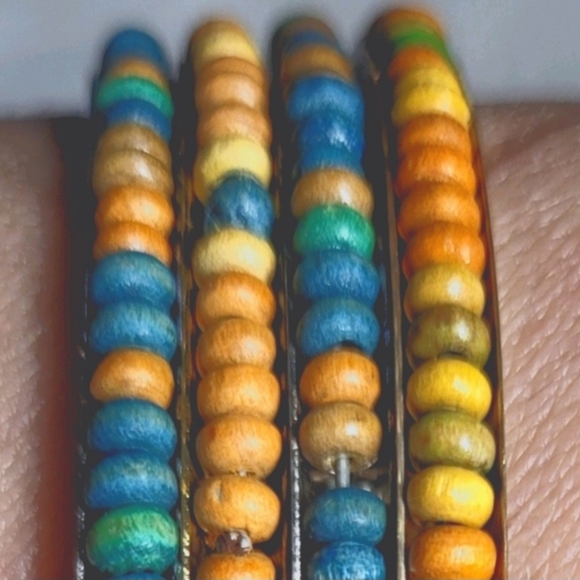 •𝙒𝙊𝙊𝘿𝙀𝙉-𝘽𝙀𝘼𝘿𝙎• •𝙑𝙄𝙉𝙏𝘼𝙂𝙀•𝘽𝙍𝘼𝘾𝙀𝙇𝙀𝙏𝙎• - Picture 4 of 16